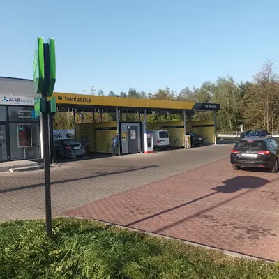 Banieczka - Bezdotykowa Myjnia Samochodowa 24H